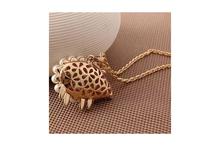 Gold Toned Faux Pearl Embedded Sheep Chain For Women