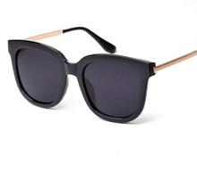 Trendy Oval Cat Eye Black Sunglasses - Unisex