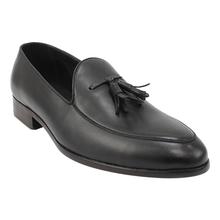 Kapadaa: Caliber Shoes Black Slip On Formal Shoes For Men – (Y 649 C)