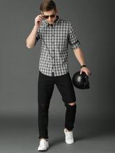 Men White & Black Regular Fit Checked Casual Shirt