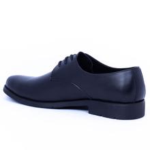 Kapadaa: Caliber Shoes Black Derby Lace-up Formal Shoes For Men – ( 418 C )