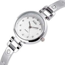 Addic Quartz Movement Analogue White Dial Peak of Elegance Silver