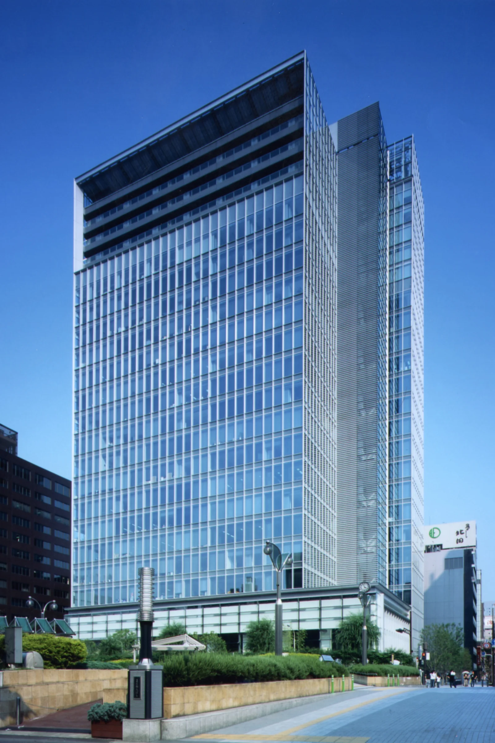 銀座松竹スクエアビル