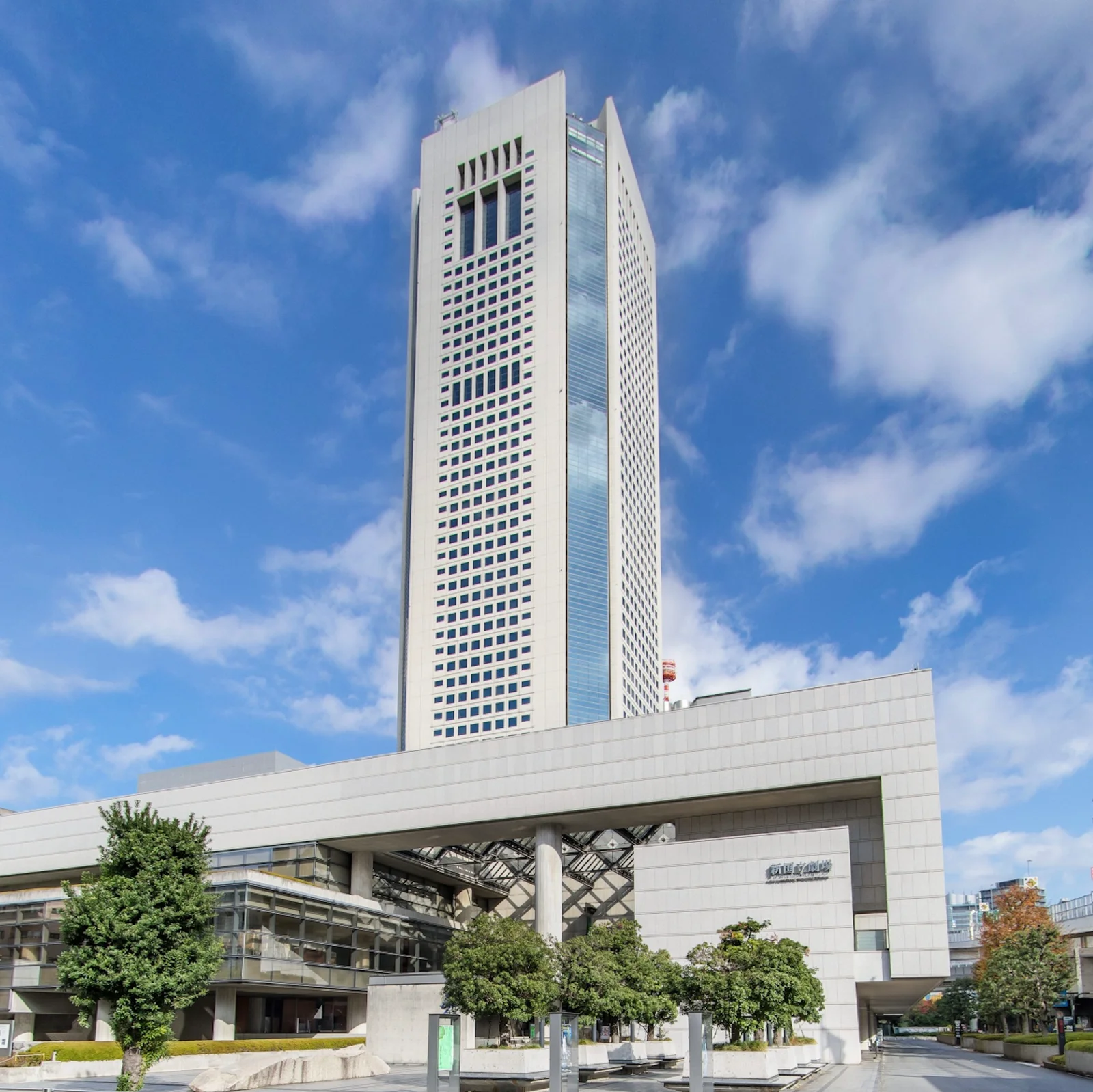東京オペラシティ
