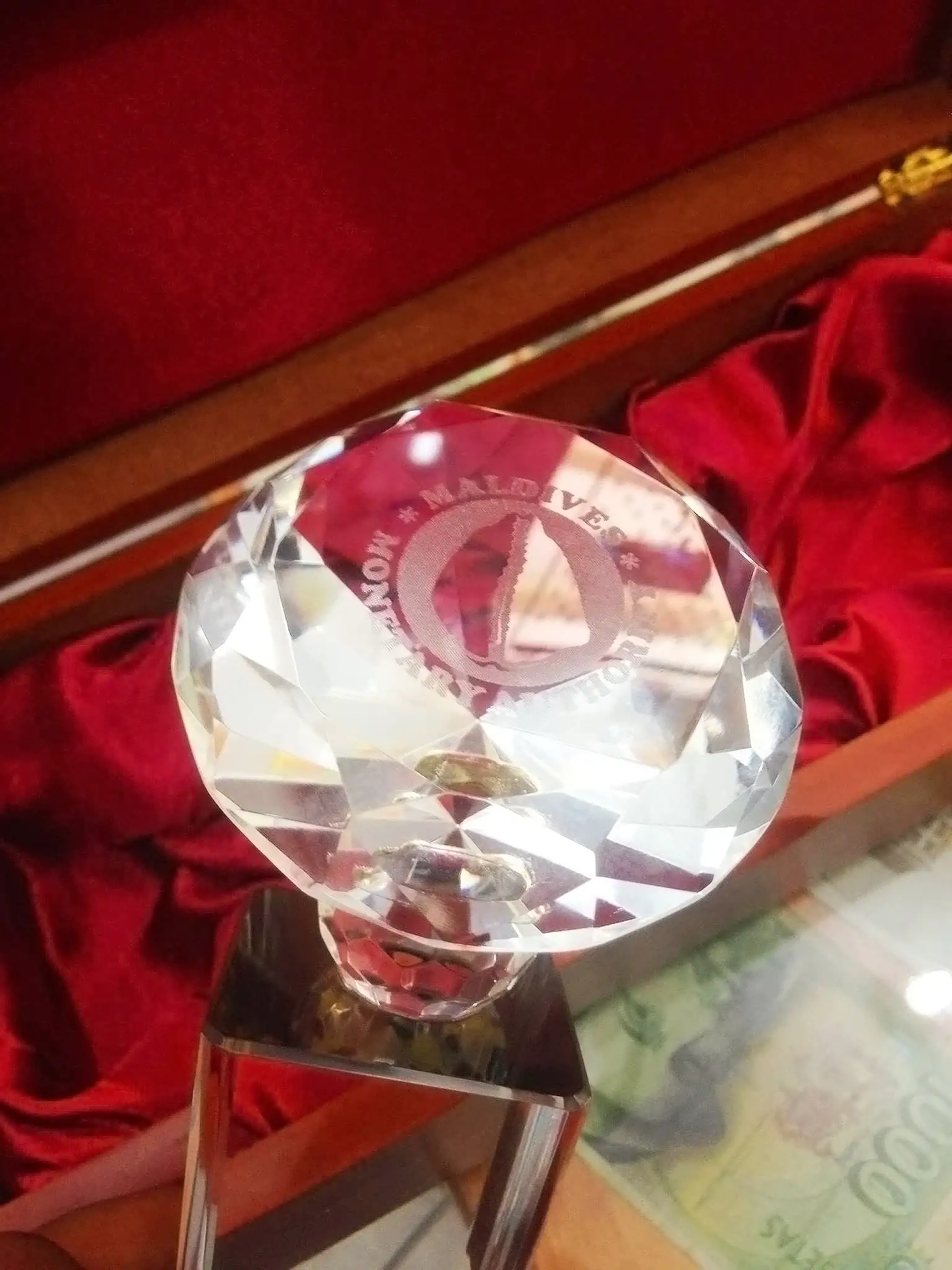 Plexiglass | Crystal