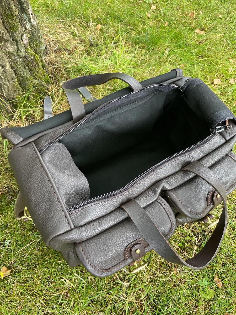 Premium Italian Soft Mottled Leather Weatherproof Range Bag (Havana with Havana Leather) product image 5