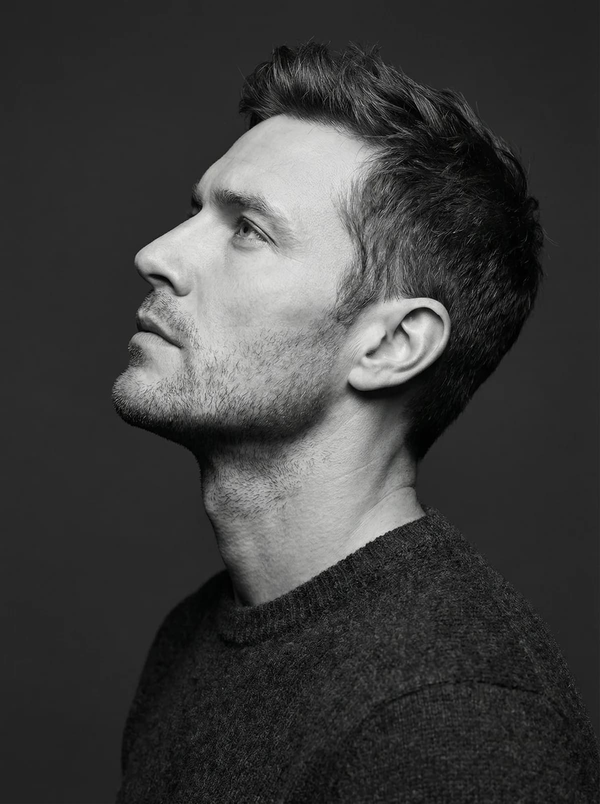 Profile Portrait - B&W Minimal