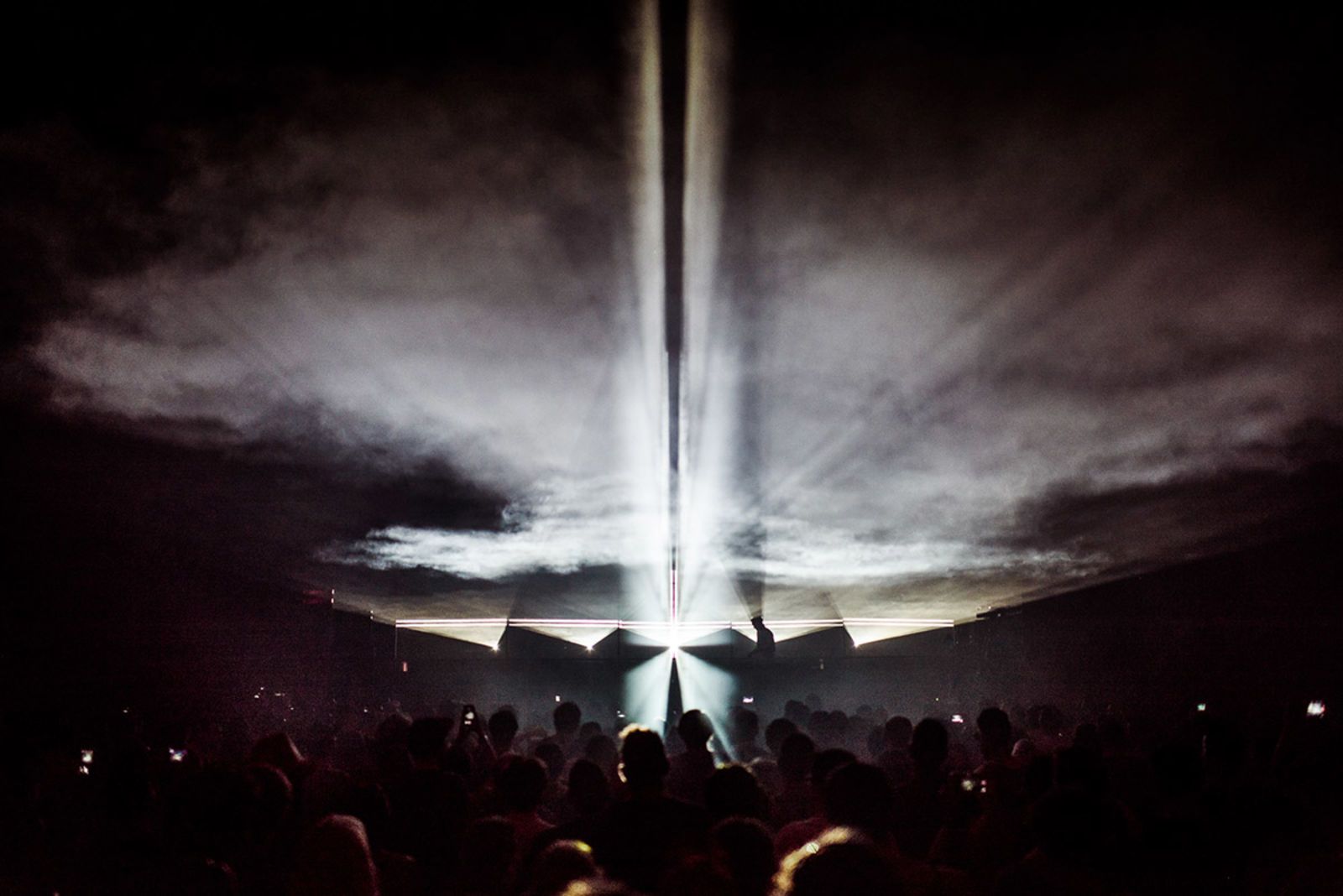 evianChrist_Hall_Sonar2015_ArielMartini-(1).jpg