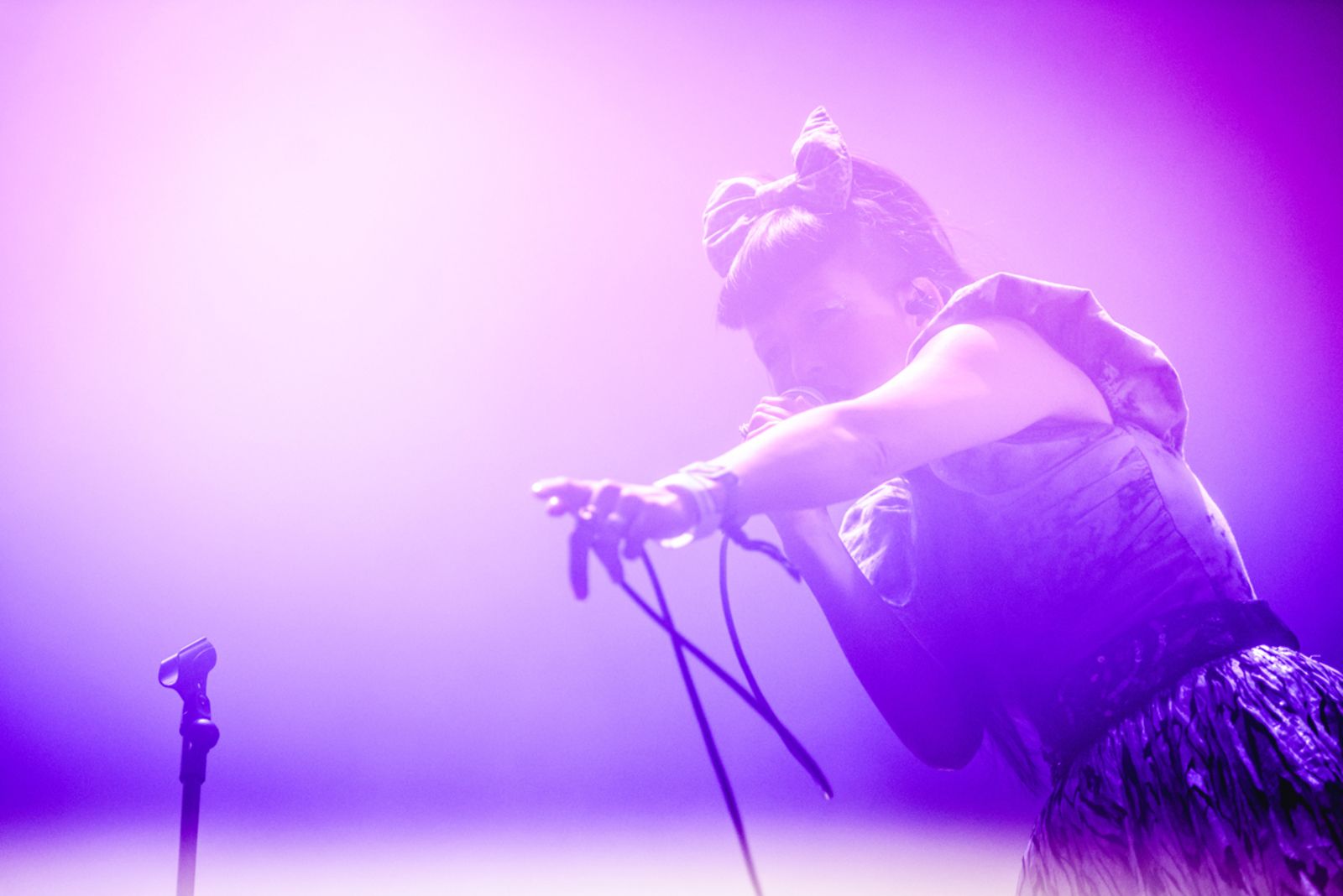 kingmidasfennesz_hall_sonar2016_arielmartini_1.jpg