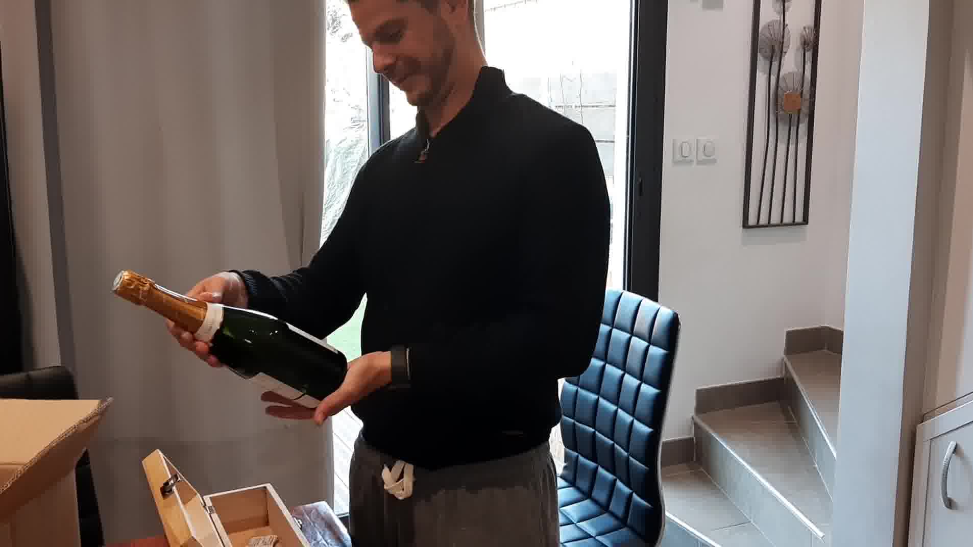 Champagne personnalisé - Cadeau de luxe pour les occasions spéciales