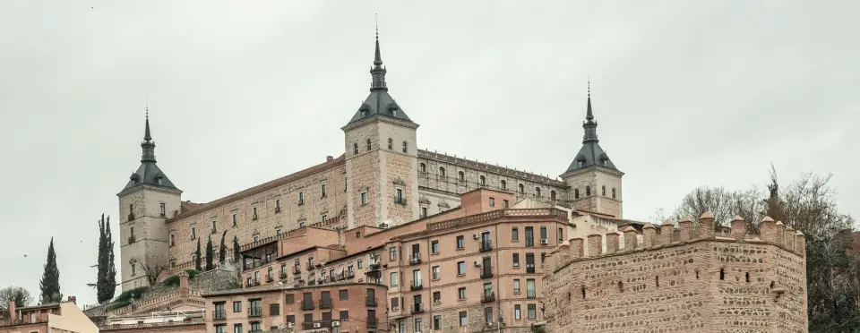 Alcazar-Sarayi-gorseli