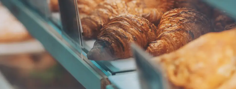 Brekkie-Croissant-Cookie.webp
