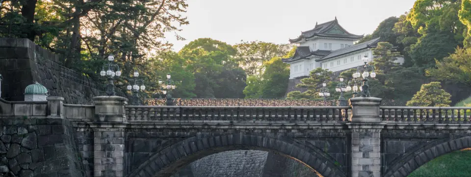 Tokyo-imparatorluk-Sarayi-gorsel.webp