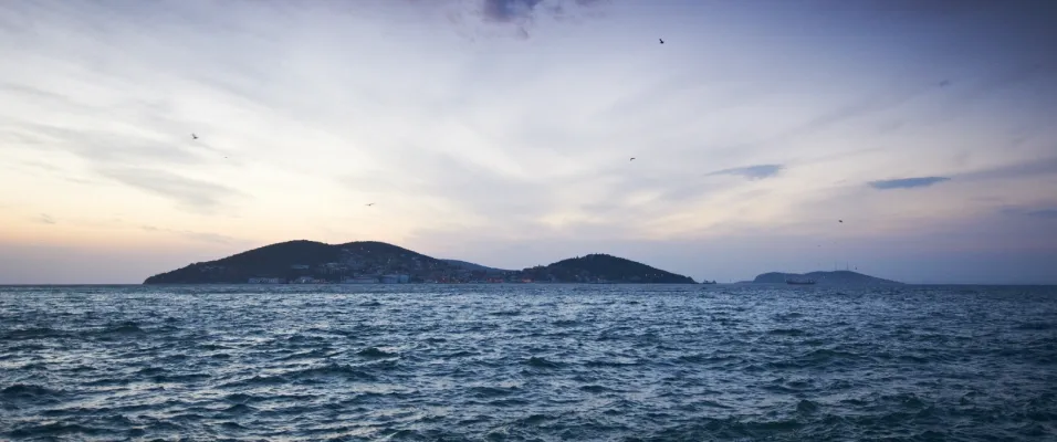 adalar.webp