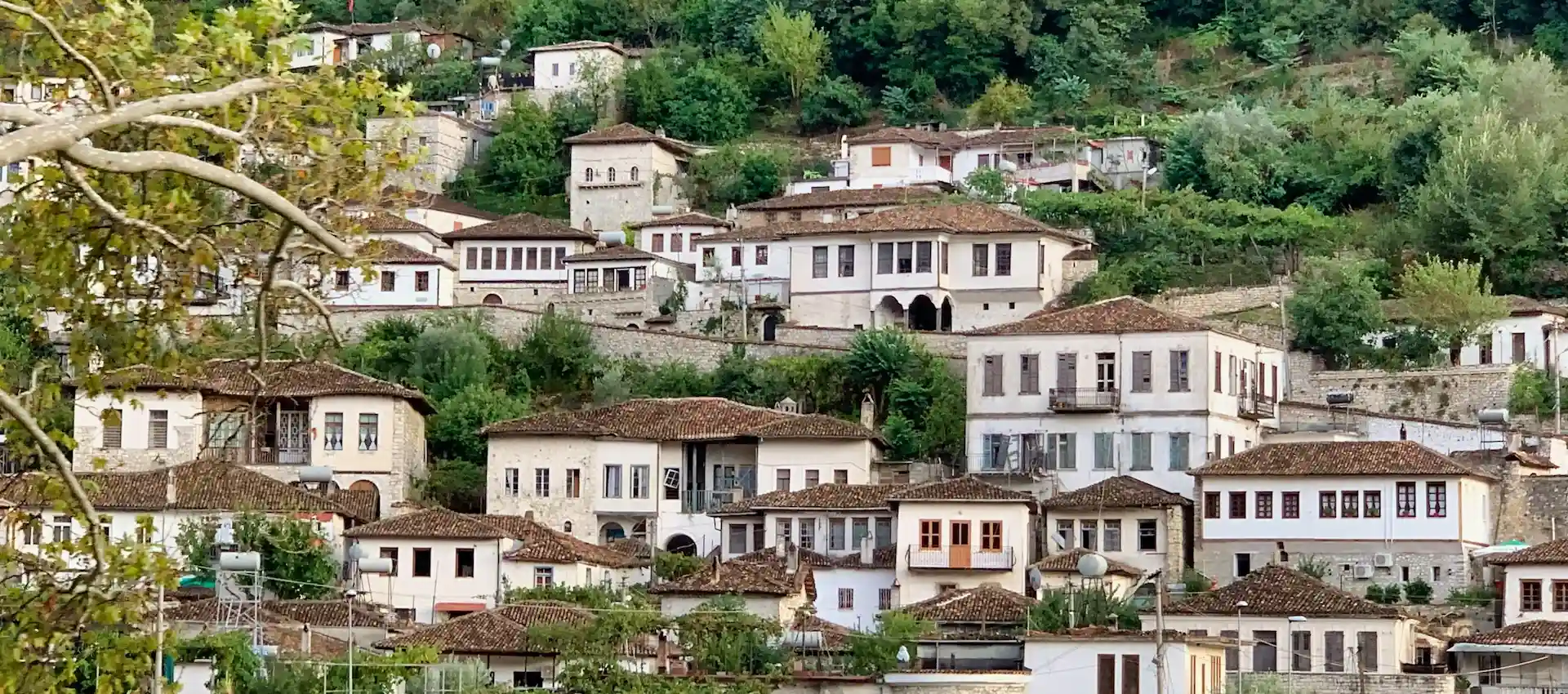 arnavutluk.webp