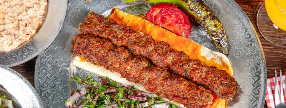 oz-Gungor-Kebap-Salonu.webp