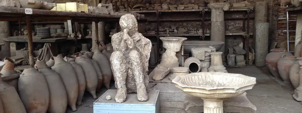 Pompeii Taşlaşmış İnsanlar