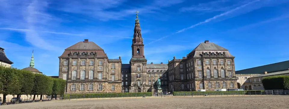 Kraliyet Sarayı Kalesi