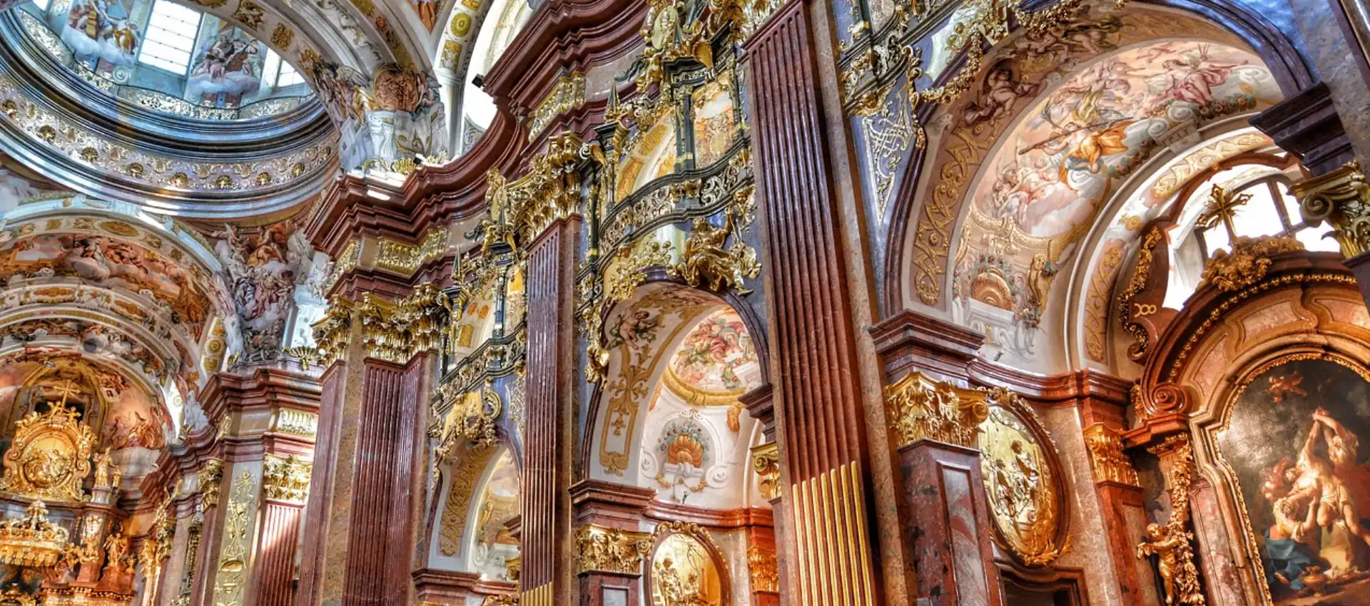 rusya-kilise.webp