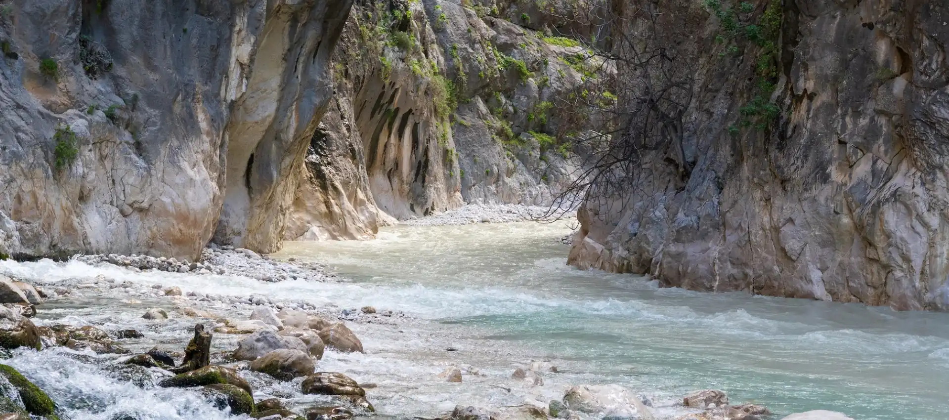 saklikent-kanyonu.webp
