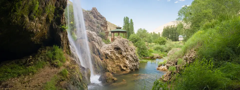 Bayburt Sırakayalar Şelalesi