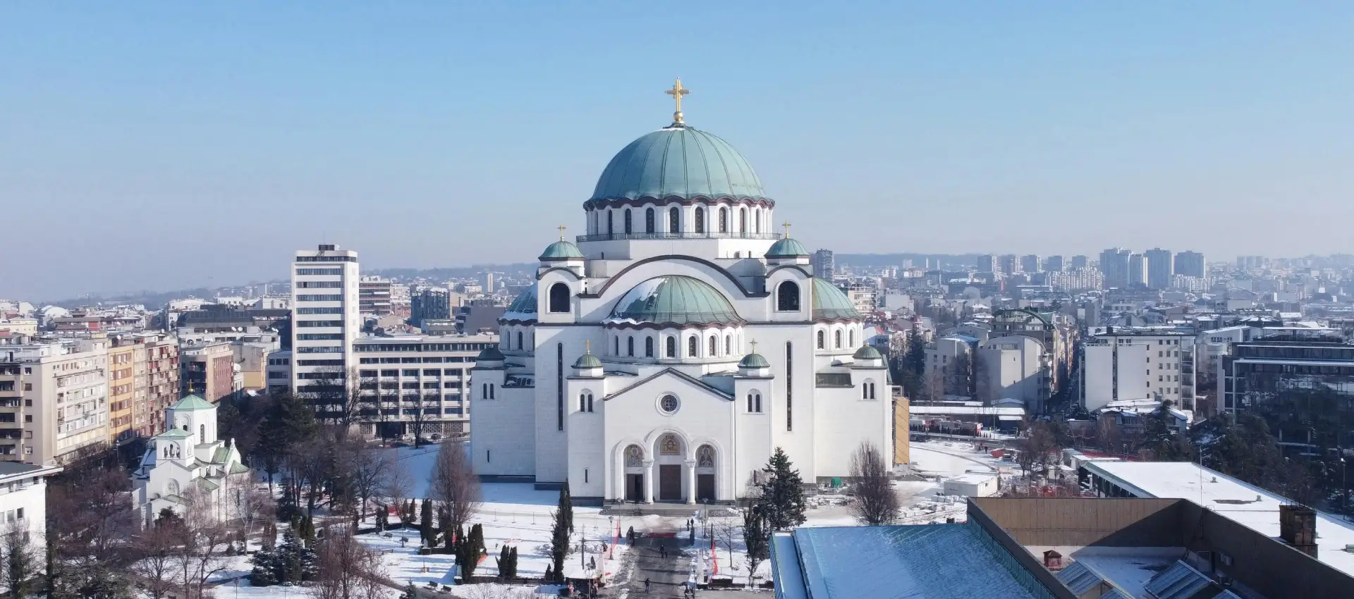 sirbistan-gezilecek-yerler (1).webp
