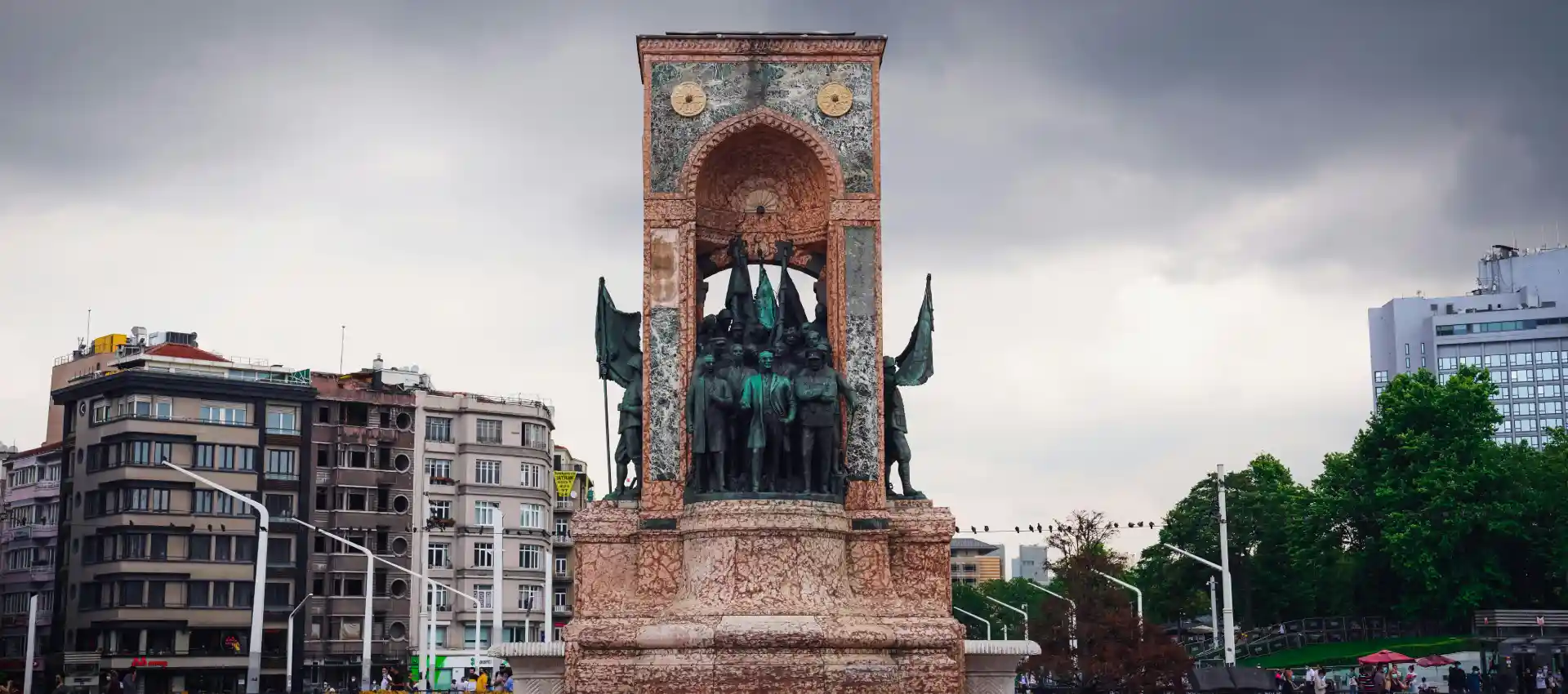 taksim-meydani.webp