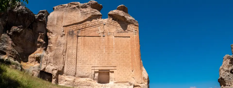 yazilikaya-tapinagi.webp