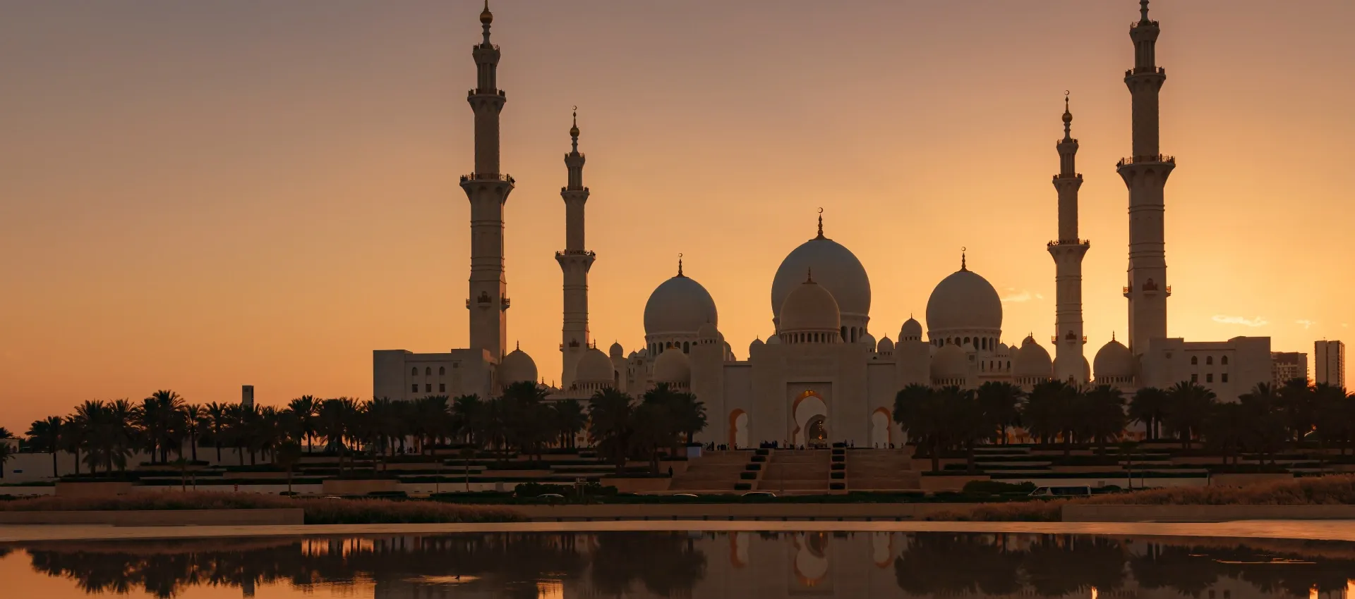 zayed-buyuk-camii.webp