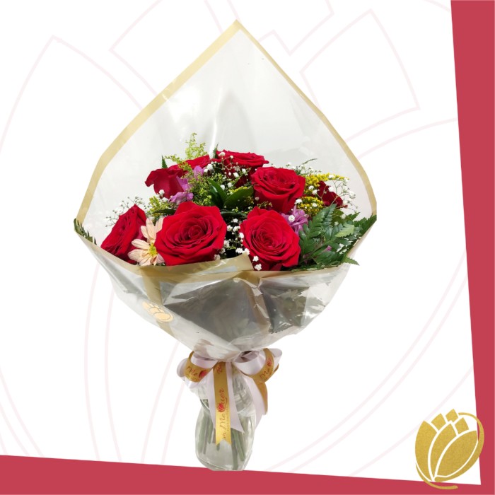 Buquê com 8 Rosas Naturais Completo
