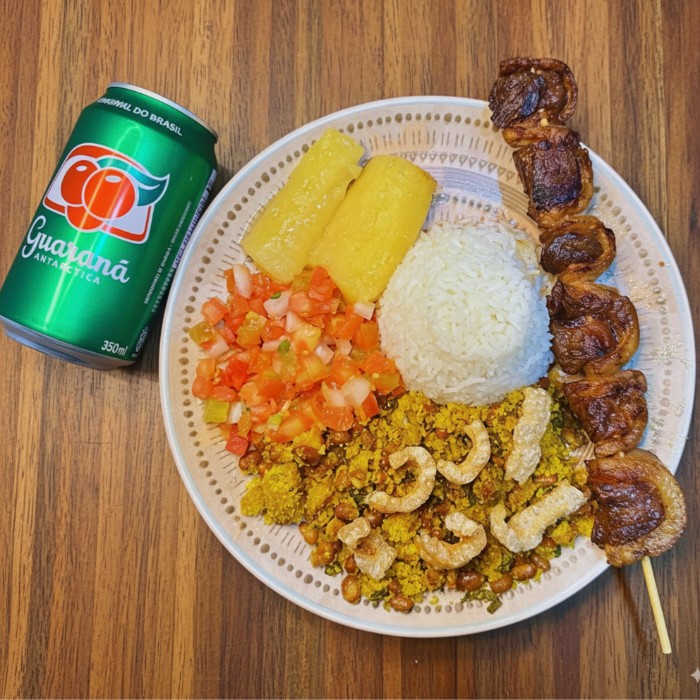 JANTA TRADICIONAL + ESPETO + REFRI LATA