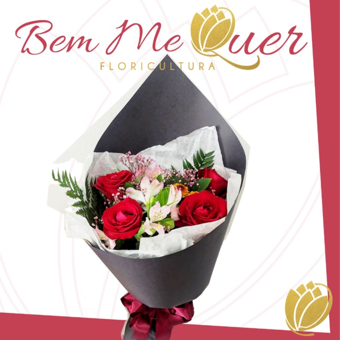 Buquê Com 4 Rosas Naturais em Papelaria