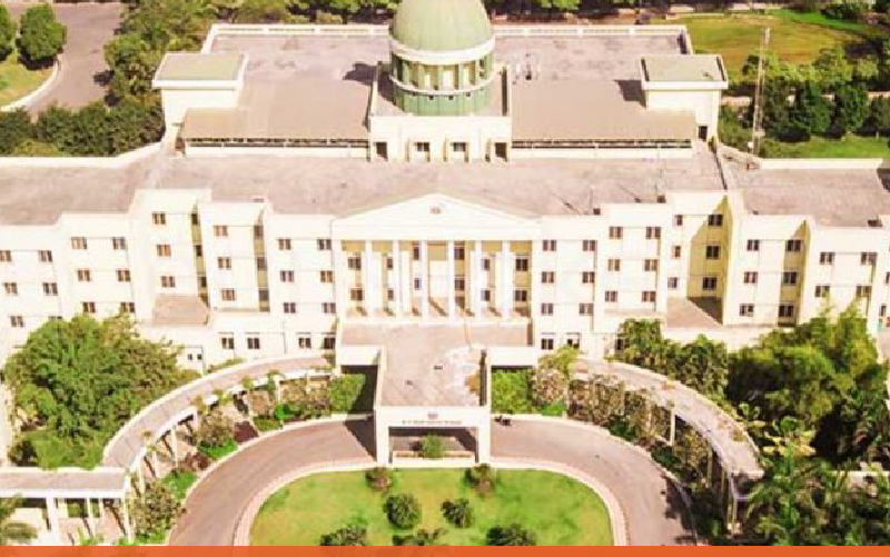 1. Bharatiya Vidya Bhavan's Vallabhram Mehta Public School, Vadodara