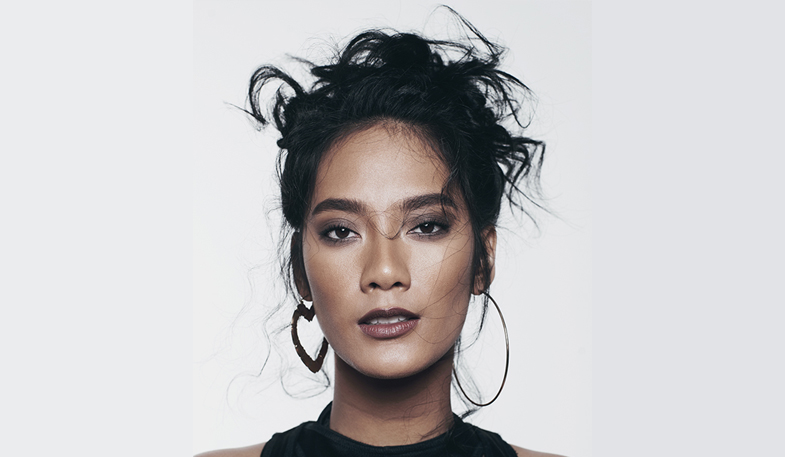 Tara Basro: Bebas Dari Perasaan Benci Diri Sendiri