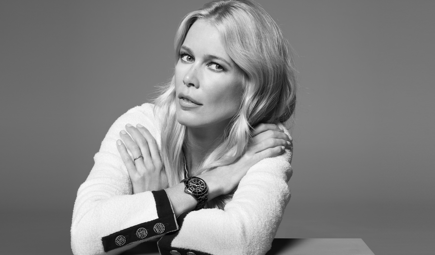 Evolusi Jam Tangan Chanel J12