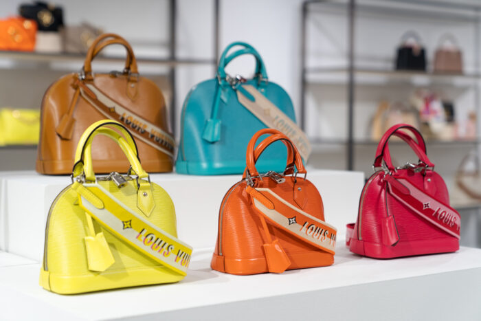 Bentuk Baru Tas Louis Vuitton Di Cruise 2020 