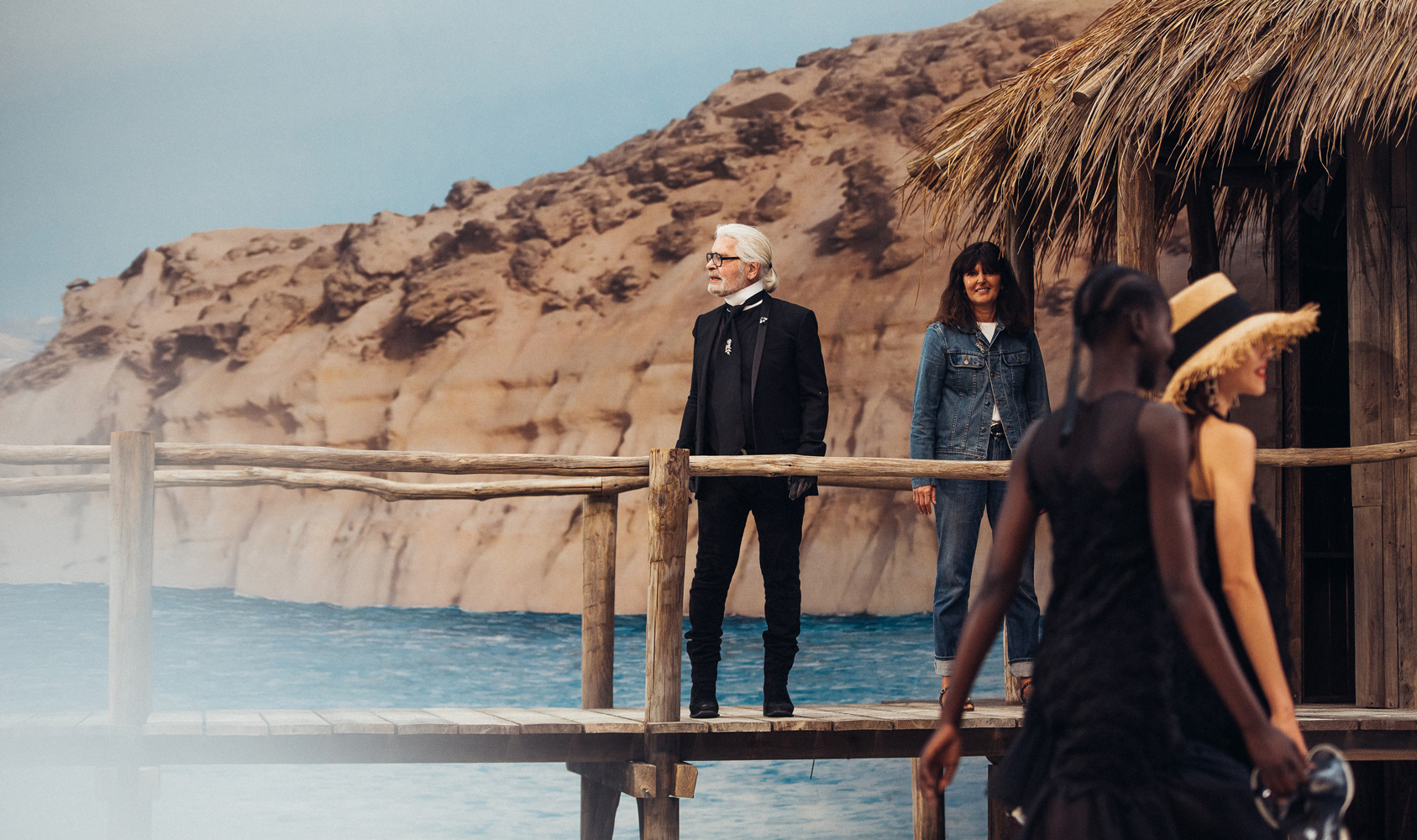 15 Set Fashion Show Terbaik Chanel oleh Karl Lagerfeld