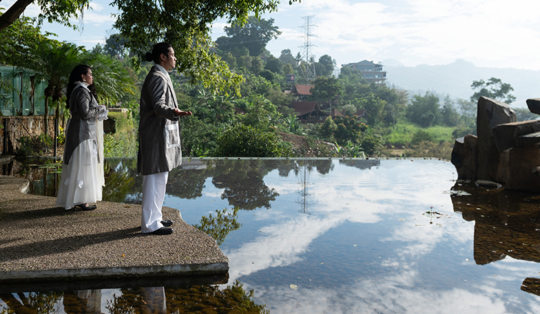 'A World Without': Ambisi Taklukkan Dunia