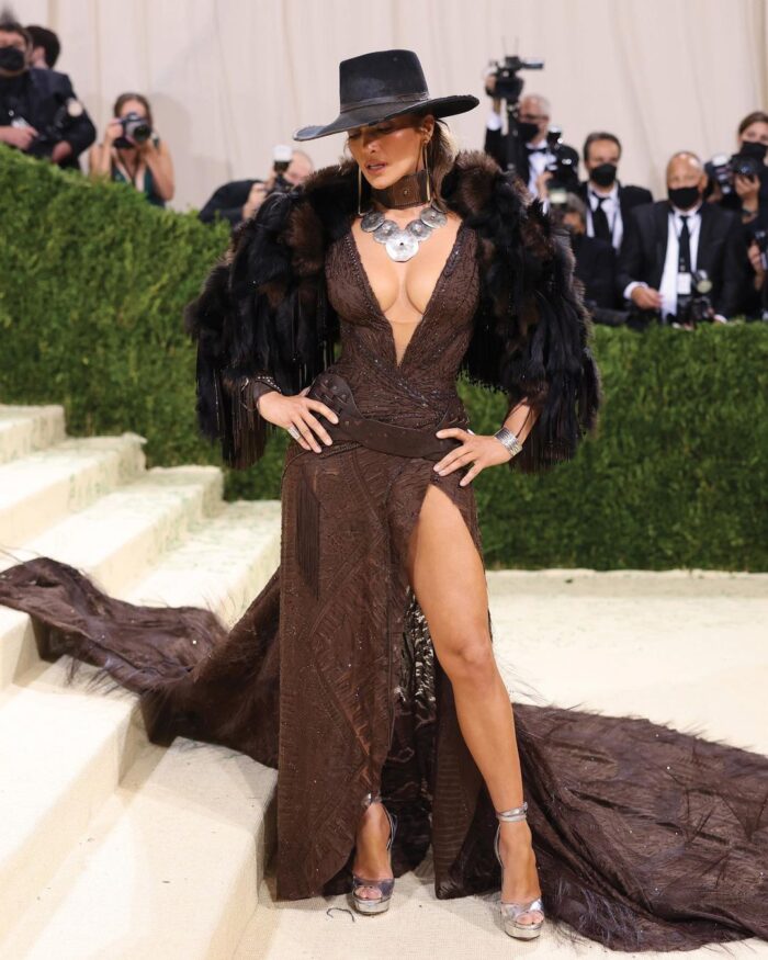 jennifer lopez met gala 2021