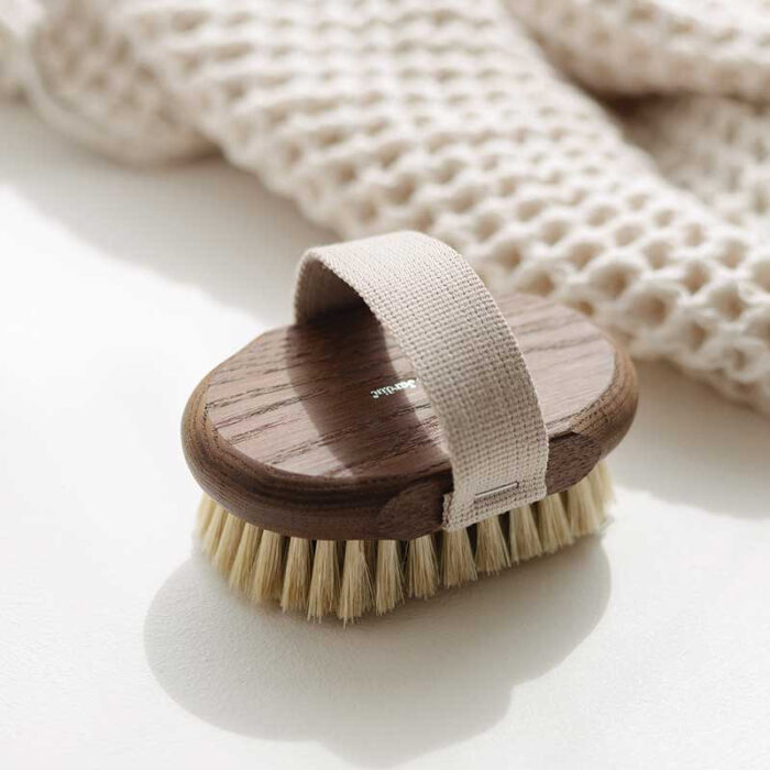 natural wood Massage brush