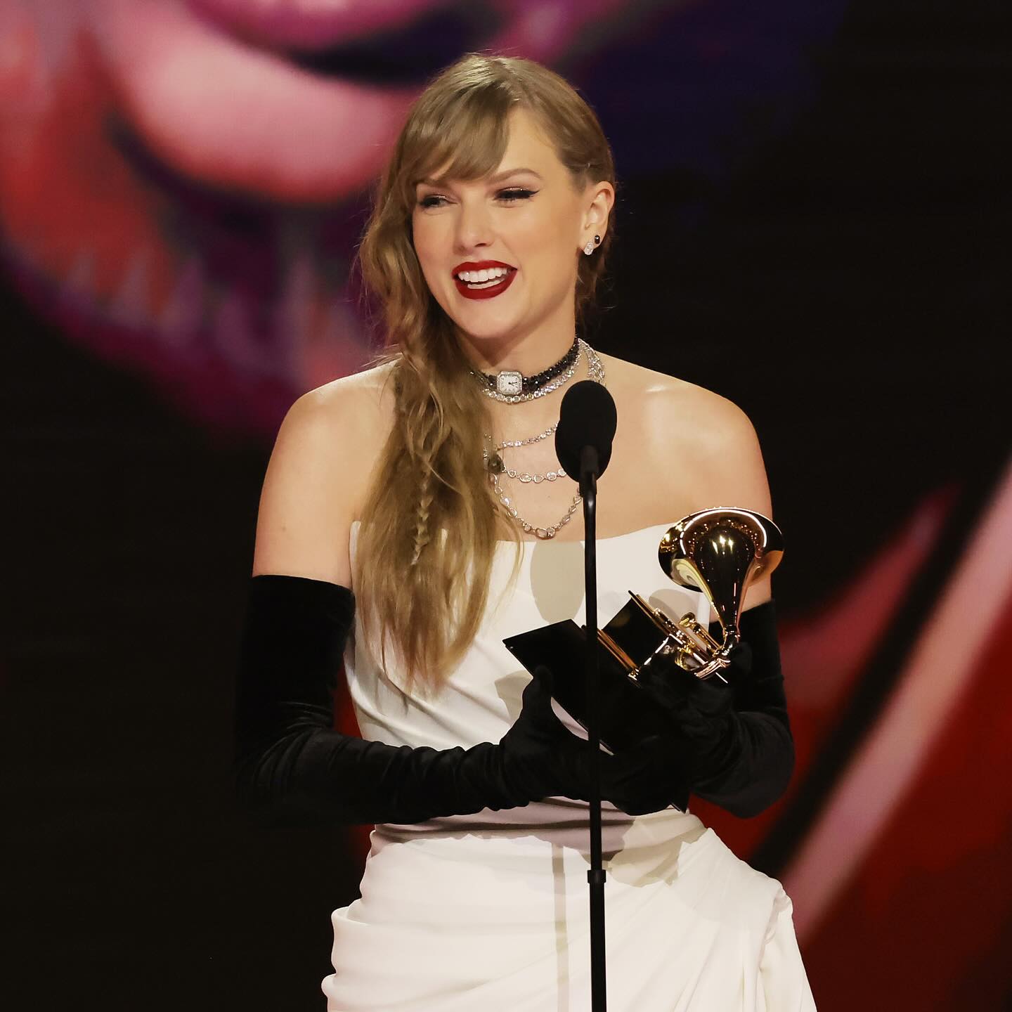 Grammy 2024: Taylor Swift Cetak Rekor Pemenang Album of the Year Terbanyak