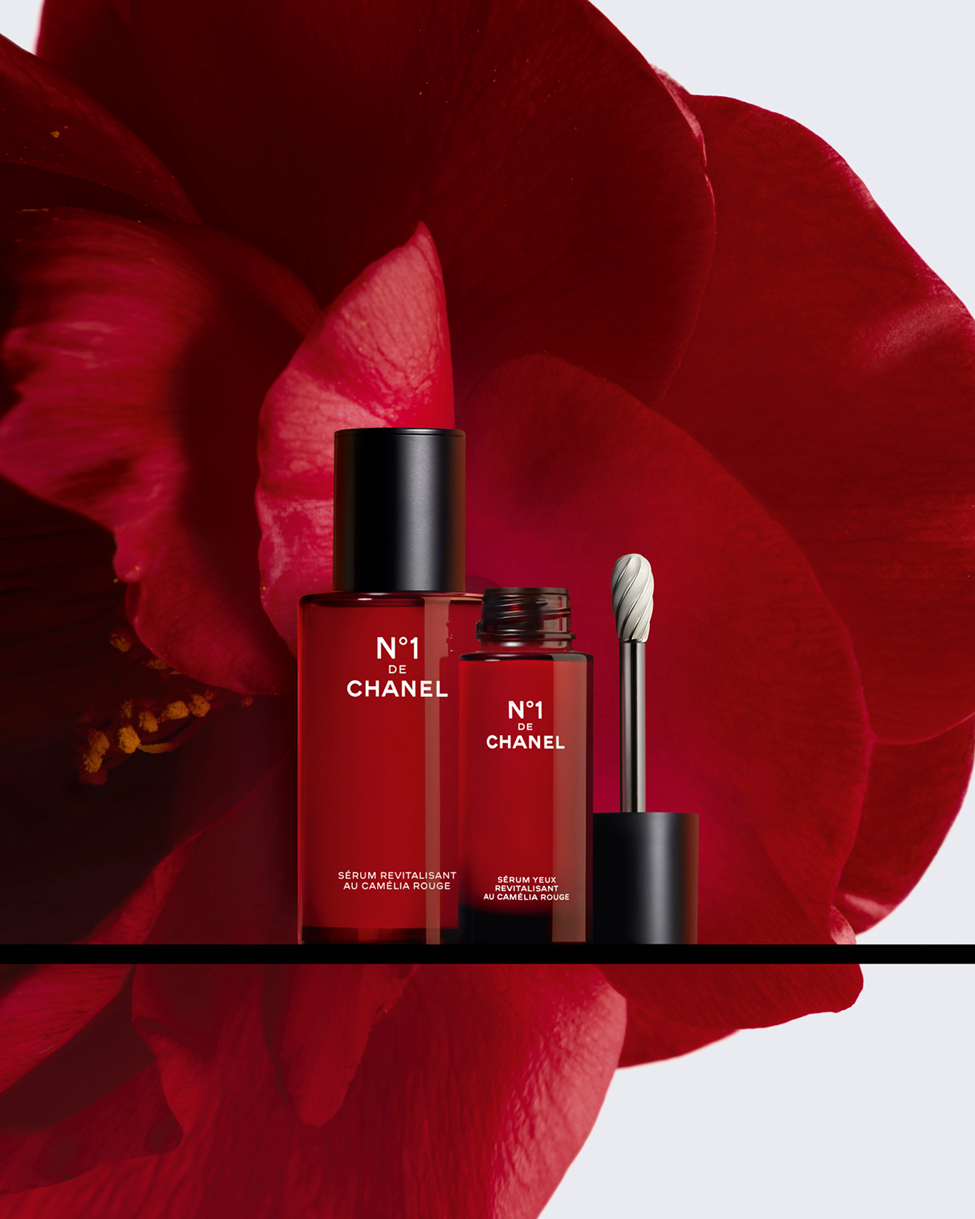 Chanel Hadirkan Formulasi Kamelia Merah Terbaru Untuk Kecantikan Mata