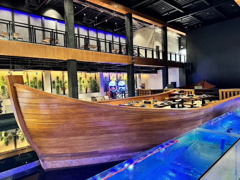 Ship Port Restaurant 大船入港