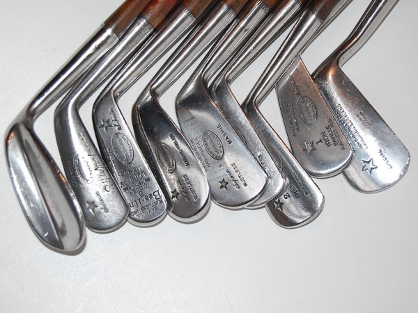Hickory-Golf-Clubs-