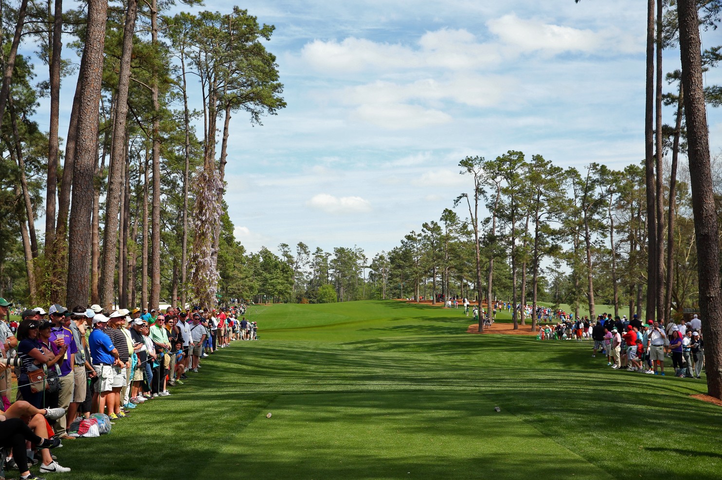 Here's how No. 17 looks from the tee without the Eisenhower tree (Andrew Redington/Getty Images)