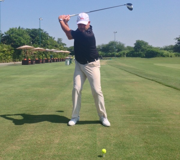 RightKneeFlexGolf