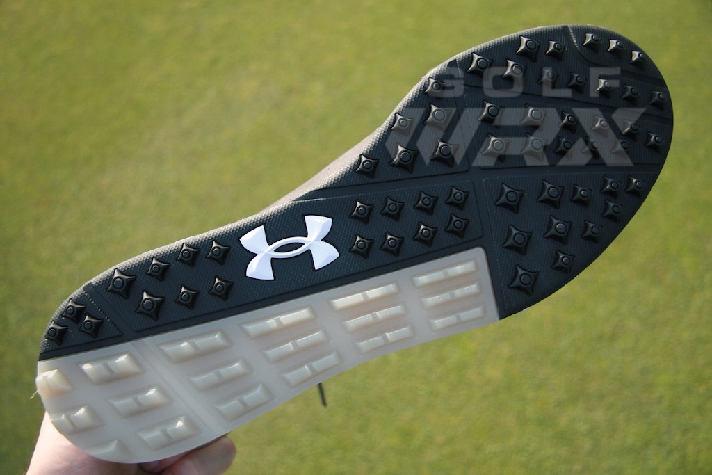 underArmourSpikes