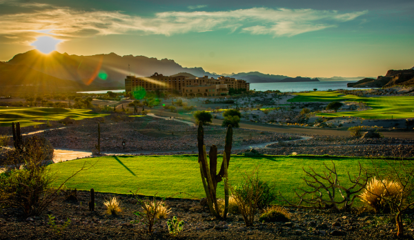 Resort and course - R2