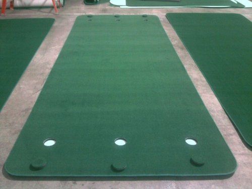 big-moss-putting-green