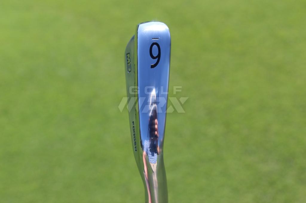 Titleist_718_MB_Sole